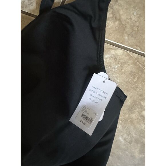 NWT Cacique 42G Lightly Lined Plunge Swim Top Bra Black - Picture 3 of 4